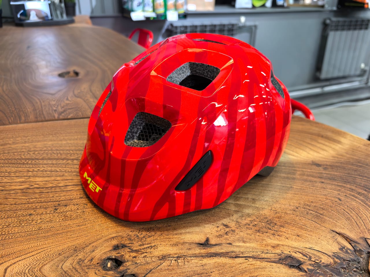 Шлем MET HOORAY 52/55 RED