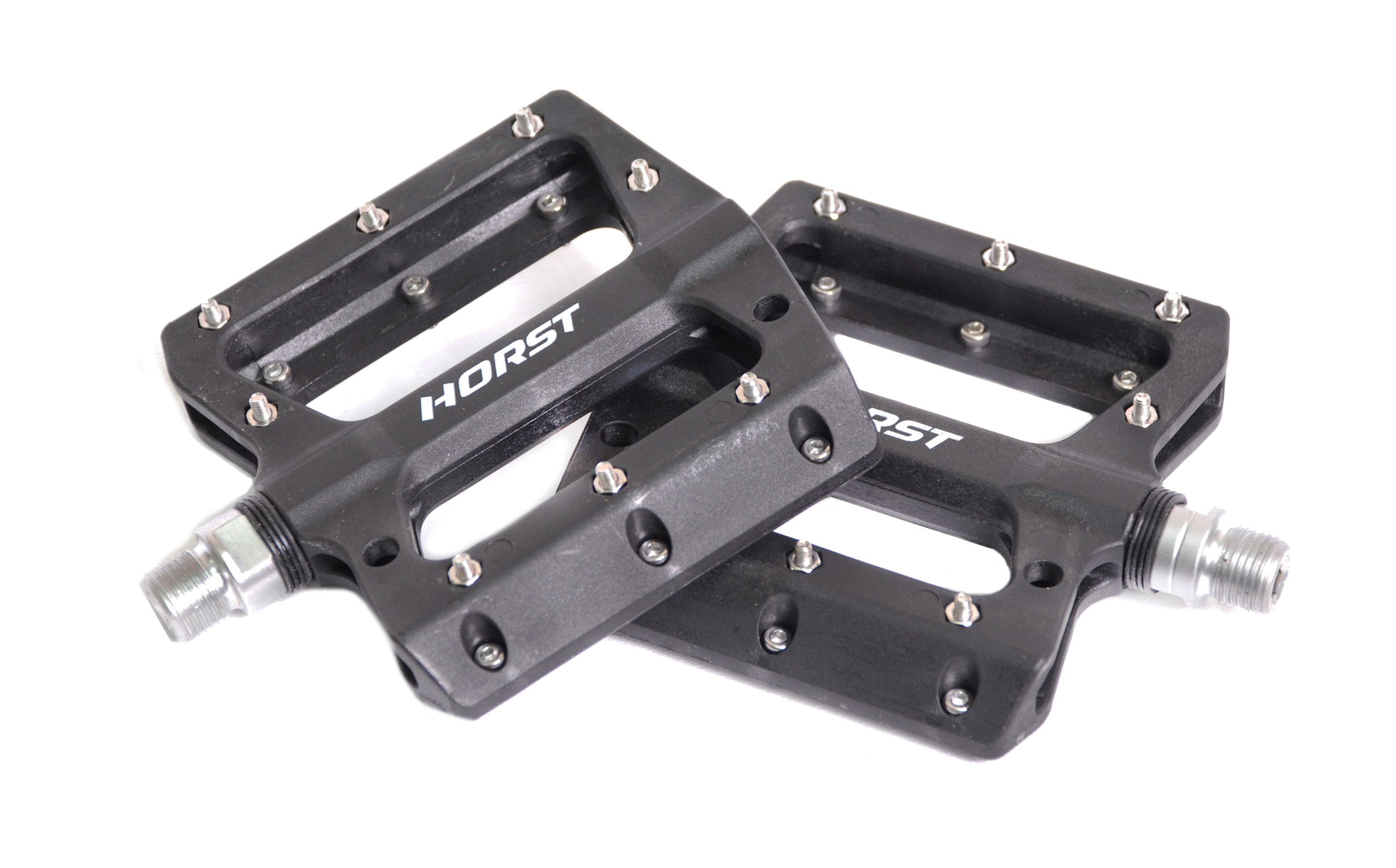 Педали EVOLUTION PLATFORM нейлоновые, 114x101мм, резьба 9/16", со сменными шипами, 3 промподшипника, черные