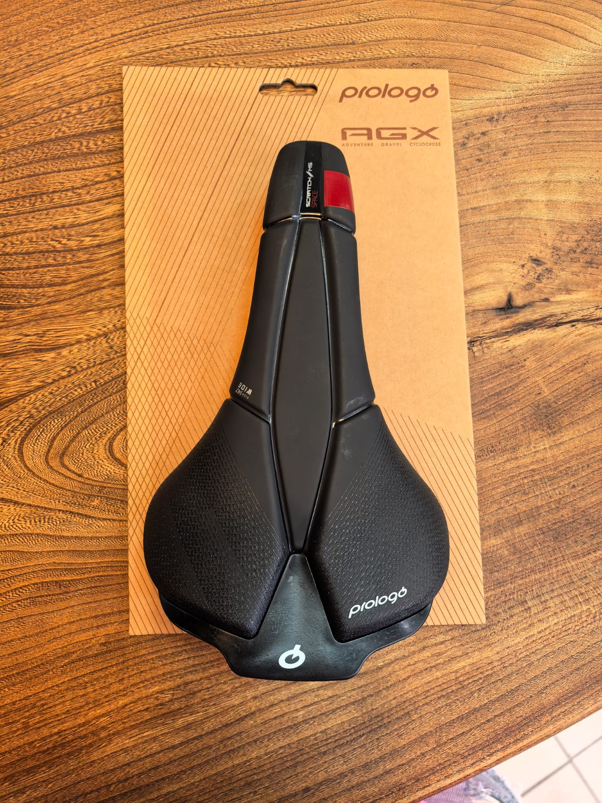 Седло PROLOGO SCRATCH-M5 147 AGX SPACE TIROX BLACK